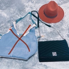 帽子とバッグ
