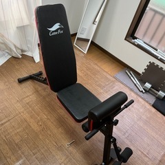 筋肉トレーニング 
ホームジム 可変式ベンチ ブラック&レッドカラー