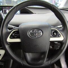 トヨタ　プリウス　ローダウン!!社外ホイール!!　総額190万円　自社ローン　信用回復ローンの画像