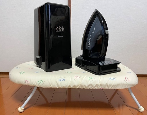 コードレスアイロンとアイロン台のセット