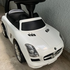 子ども用　おもちゃ　メルセデスベンツ　SLS AMG ホワイト　中古の画像