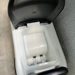 子ども用　おもちゃ　メルセデスベンツ　SLS AMG ホワイト　中古の画像