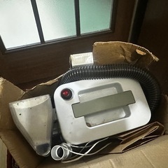 カーペットクリーナーの画像