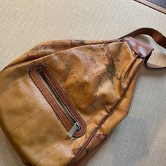 ショルダーバッグ
