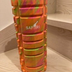 美品Safari筋膜ローラー