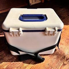 クーラーボックス 8Lの画像