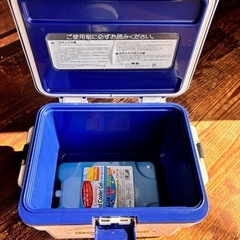 クーラーボックス 8Lの画像