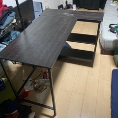 デスクワーク ゲーミングデスクの画像