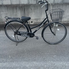 27インチ・6段変速ギア付き黒色自転車