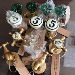 12個 未使用 マグネット雑貨 引き出し取っ手 蛇口 水道 ハンドル 磁石 メモ 写真 クリップ付きの画像