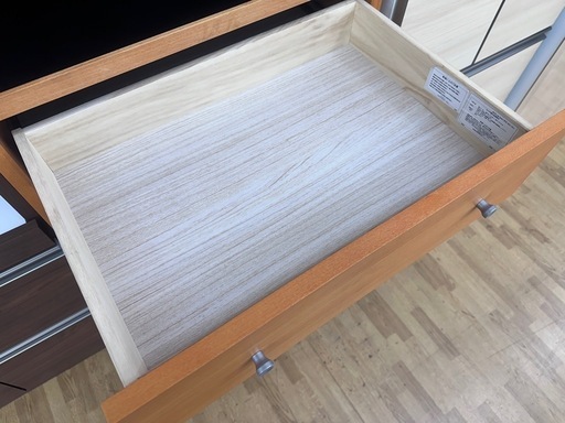 【ドリーム川西店御来店限定】2枚扉食器棚／クリーニング済み 【2001245255600718】