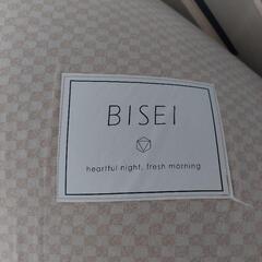 セミダブルマットレス+組み立て式ベッドの画像