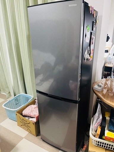 冷蔵庫（4年）安く売ります