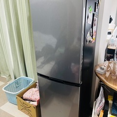 冷蔵庫（4年）安く売ります
