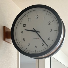 両面時計　マッカーティの画像