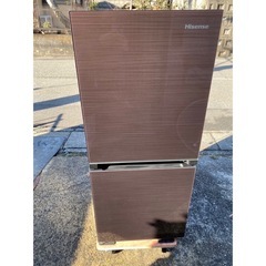 Hisense 冷蔵庫 ダークブラウン
の画像