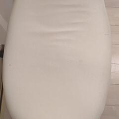 ハイチェア2脚の画像