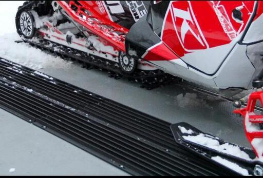 新入荷 Caliberマルチグライド スノーモービル用ガイドレール 標準4枚