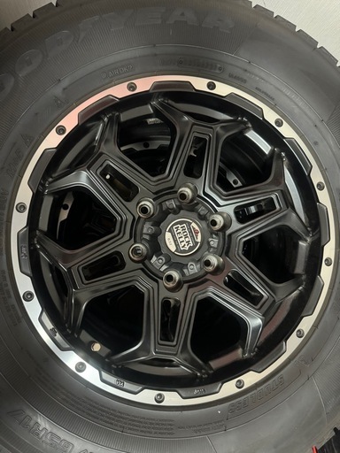 スタッドレス タイヤ　265/65R17 ランドクルーザー プラド 250 ハイラックス