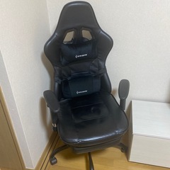 ゲーミングチェア