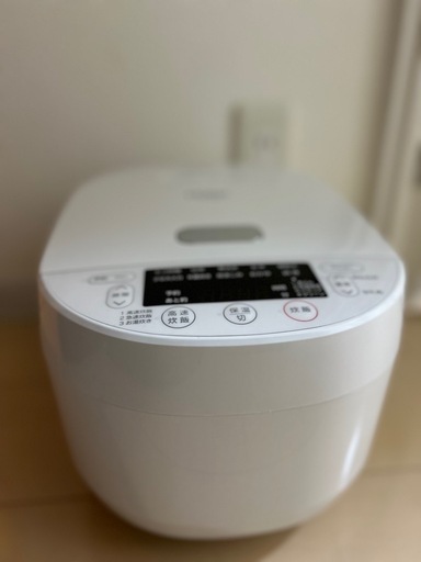 【⚠️購入さま決定いたしました⚠️】【美品】5.5合炊きマイコンジャー炊飯器 JJ-M56A 1,000円
