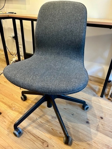 2脚セット　IKEA ロングフィェル