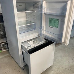NO 842🌈福岡市内配送設置無料✨🌈　2021年式 ハイセンス 135L 2ドアノンフロン冷蔵庫 オリジナル パールホワイト HR-D1304の画像