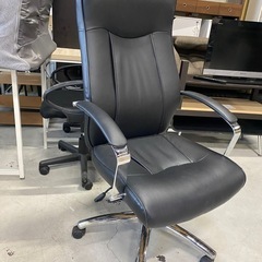 オフィス用椅子の画像