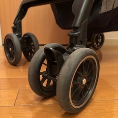 【決定】Combi　ベビーカー　メチャカル　オート4キャス　Simplightの画像