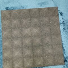  受け渡し予定中です　吸音材 30×30×5cm　部屋の吸音に