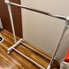 【決定済
】ハンガーラック 