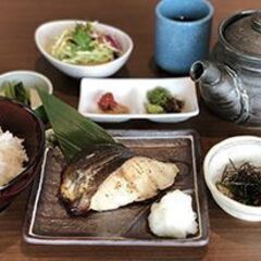 ＼ゴルフ場の調理スタッフ／ 料理が好きな方大歓迎・賞与2回・頑張りが評価される環境の画像
