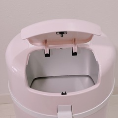 おむつ　ゴミ箱　30L Primanova　スタイリッシュペール　ペットのおしっこシート捨てなどにも！の画像