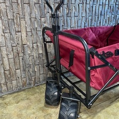 ♦︎お引渡し完了♦︎【早い者勝ち！】★1度だけ使用★FIELDOOR FIELDOOR ワイルドマルチキャリー 【スマートタフロング】 大容量 折りたたみ式多用途キャリーカート 耐荷重150kg コンパクト収納 アウトドア キャンプ レジャー★キャリーカート キャリーワゴン 折りたたみ 折り畳み アウトドア 大型タイヤ 軽量 大容量 キャンプ おしゃれ キャリー カート  の画像