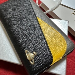 本日限定　 新品 ヴィヴィアンウエストウッド 長財布 ラウンドフ...