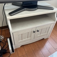 テレビ台　テレビボード　ハイタイプ　カントリー調　白