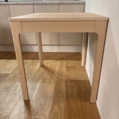 【定価2.5万超】IKEA 伸縮型ダイニングテーブル/エーケダーレン