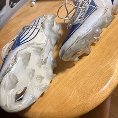 アディダス　サッカースパイクの画像