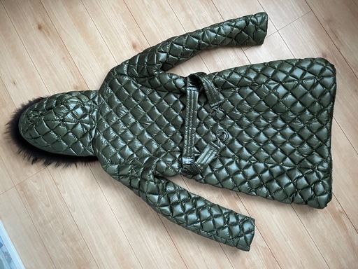 ほぼ新品！半額以下！TATRAS⭐︎フードファー付きロングコート