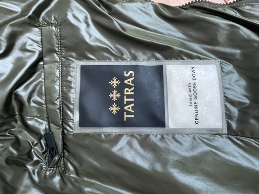 ほぼ新品！半額以下！TATRAS⭐︎フードファー付きロングコート