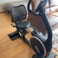 フィットネスバイク　　エアロバイク