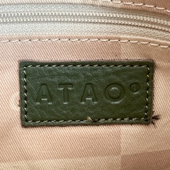 ☆お値引可能☆【美品】ATAO  キャンディ ハンドバッグ エナメルレザー (カーキ色)の画像