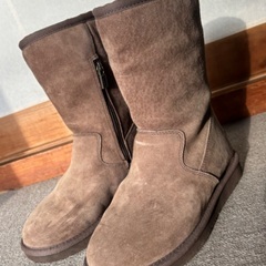 UGG Australia®︎ 22.0cm ブーツ ジッパー
