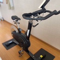 エアロバイク　　　フィットネスバイクの画像