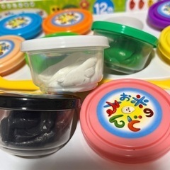 ほぼ新品♪お米のねんどの画像