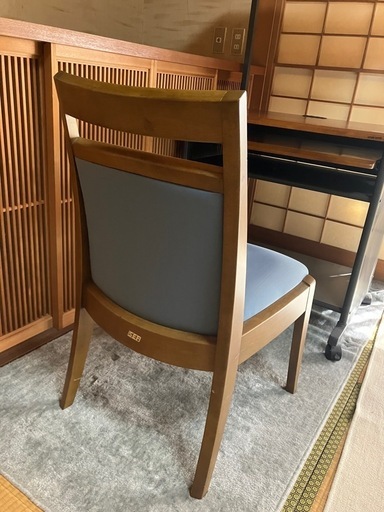 デスクとイスのセット1