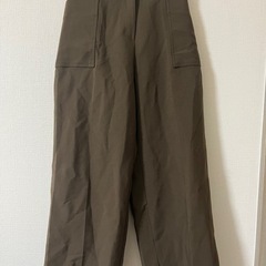 オリーブワイドパンツ