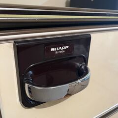 昭和レトロ】シャープ電気冷蔵庫 142リットル 1980年製 SHARP SJ