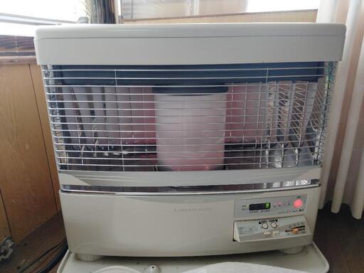 煙突式石油ストーブ