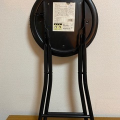 折りたたみチェアの画像